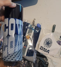 Load image into Gallery viewer, 20 oz Skinny Tumbler